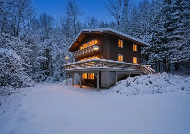 Homes for sale in Pittsfield, VT | 153 Eagle Rock Rd, Pittsfield, VT 05762 | MLS# 5095878