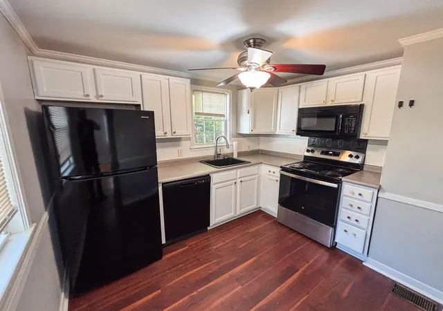 Photo 3 of Single family home for sale at 81 Decatur Rd, Portsmouth, NH 03801 | MLS# 5095881 | Listing updated on 2026-09-27