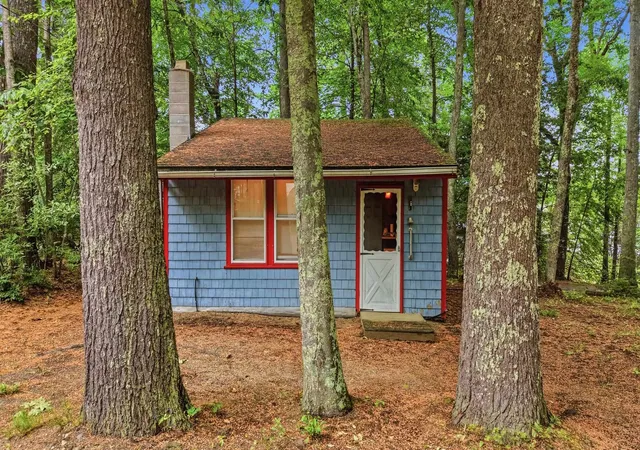 Homes for sale in Northwood, NH | 3 Oak Ct, Northwood, NH 03261 | MLS# 5095882