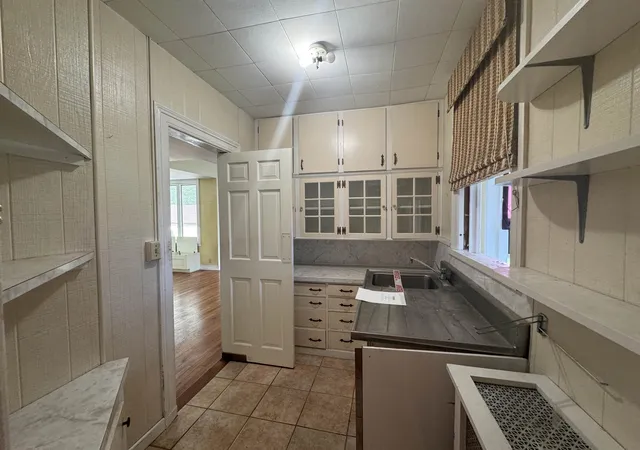 Photo 3 of Sale Pending at 31 Pearl St, Essex Junction, VT 05452 | MLS# 5095902 | Listing updated on 2026-06-30