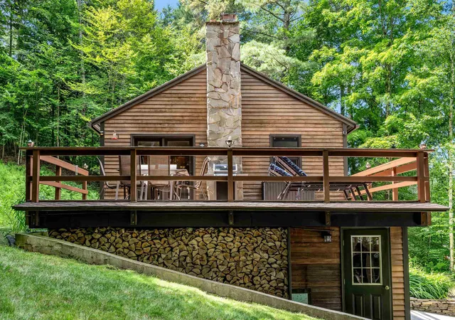 5th image of 23 Scribner Rd, Stowe, VT 05672 | MLS# 5095909