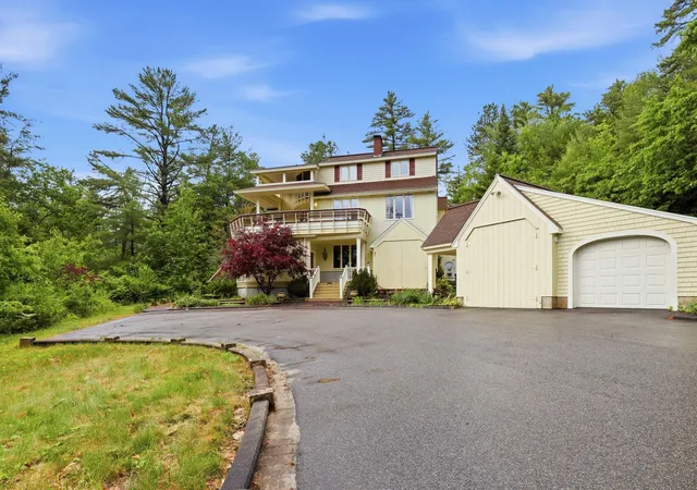 Photo 3 of Single family home for sale at 146 Friar Tuck Dr, East Wakefield, NH 03830 | MLS# 5095919 | Listing updated on 2026-07-21