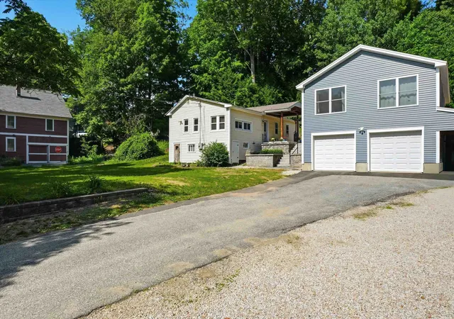 1st image of 625 Douglas St, Manchester, NH 03102 | MLS# 5095935