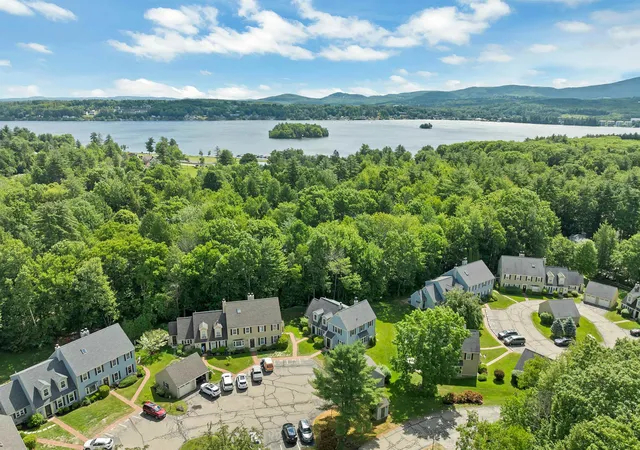 4th image of 16 Independence Way #B, Laconia, NH 03246 | MLS# 5095958