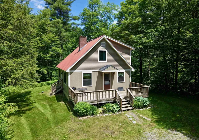 Single family home for sale at 45 Rolston Rd, Waitsfield, VT 05673 | MLS# 5095962