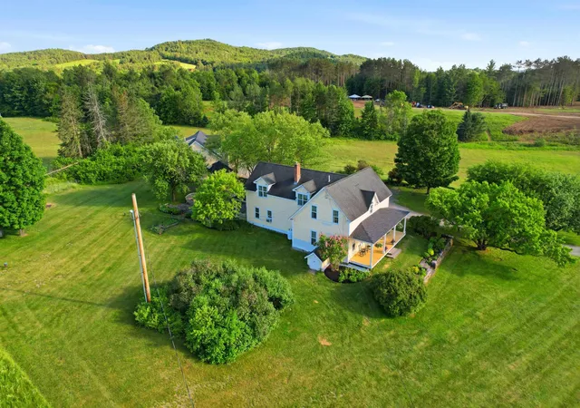 2nd image of 884 Darling Hill Rd, Lyndon, VT 05851 | MLS# 5095966