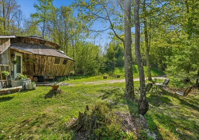 5th image of 491 Greenfield Rd, Peterborough, NH 03458 | MLS# 5095968
