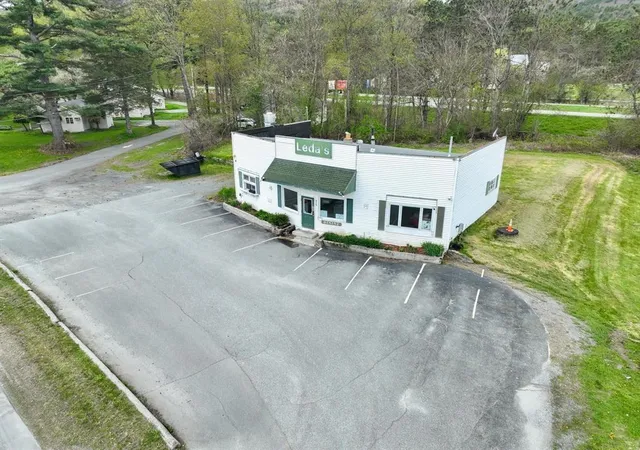 3rd image of 456 Us Route 5 S, Fairlee, VT 05045 | MLS# 5095972