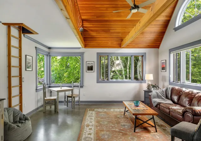 4th image of 3421 Lake Rd, Charlotte, VT 05445 | MLS# 5095973