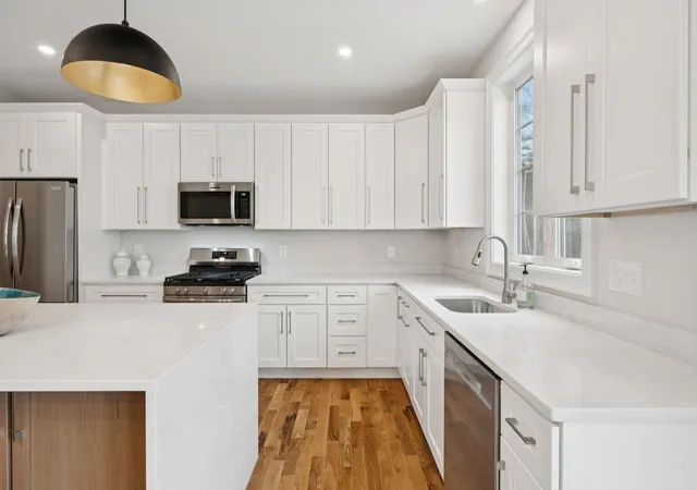 2nd image of 16 Landing Wy, Rochester, NH 03868 | MLS# 5095975