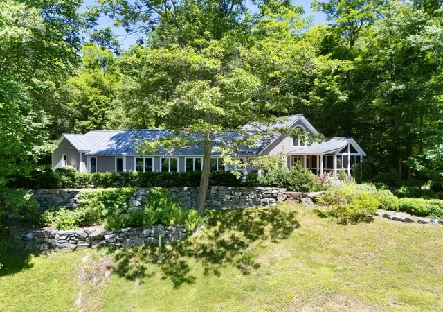 Homes for sale in Dummerston, VT | 947 Miller Rd, Dummerston, VT 05301 | MLS# 5095978