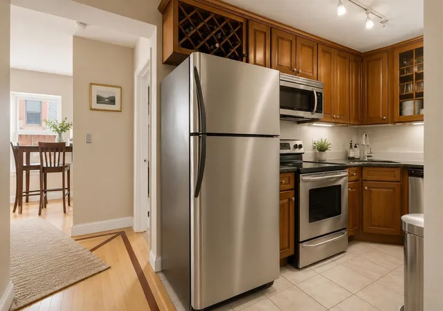 Homes for sale in Portsmouth, NH | 90 Fleet St #5-2, Portsmouth, NH 03801 | MLS# 5095985