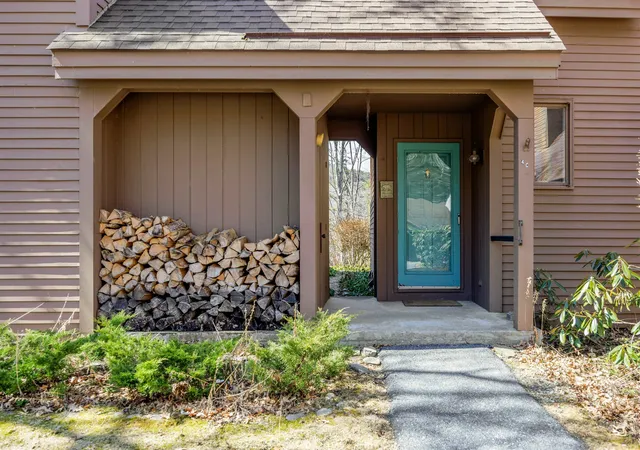 Homes for sale in Hartford, VT | 807 Murphys Rd #4C, Hartford, VT 05059 | MLS# 5095990