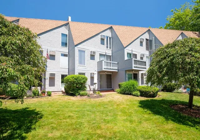 Homes for sale in Hampton, NH | 23 Cusack Rd #29, Hampton, NH 03842 | MLS# 5096000