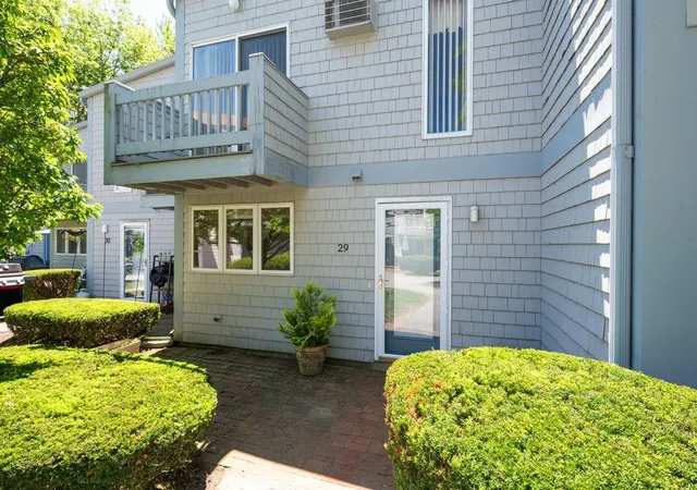 Homes for sale in Hampton, NH | 23 Cusack Rd #29, Hampton, NH 03842 | MLS# 5096000