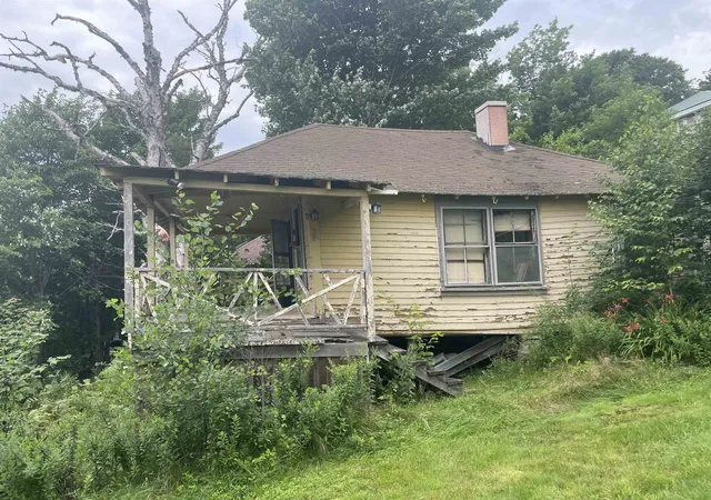 2nd image of 618 Cottage Rd, Canaan, VT 05903 | MLS# 5096004