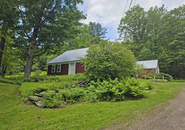 Homes for sale in Newfane, VT | 157 Newfane Hill Rd, Newfane, VT 05345 | MLS# 5096005