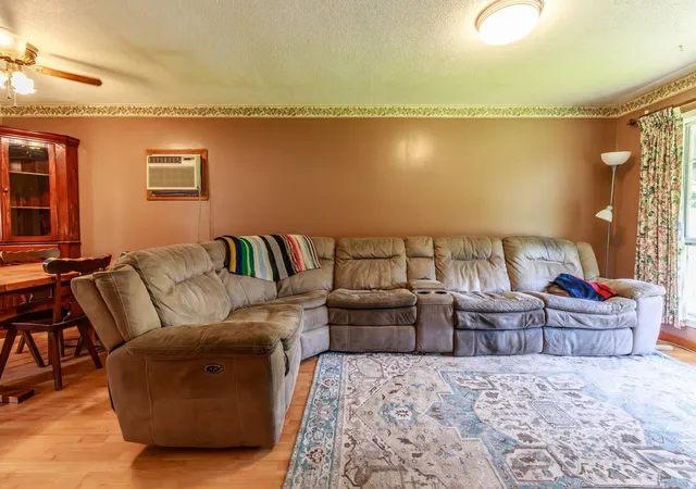 Homes for sale in Brattleboro, VT | 48 Carriage Hill Rd, Brattleboro, VT 05301 | MLS# 5096011