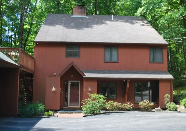 2nd image of 43 Camelot Dr, Bedford, NH 03110 | MLS# 5096035