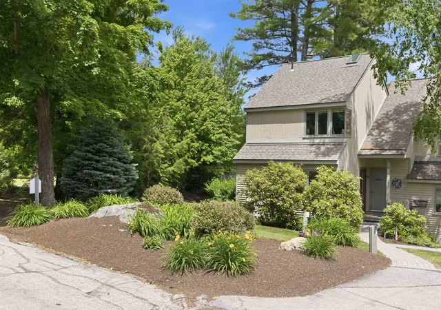 Townhouse for sale at 2696 Lake Shore Rd #109, Gilford, NH 03249 | MLS# 5096041