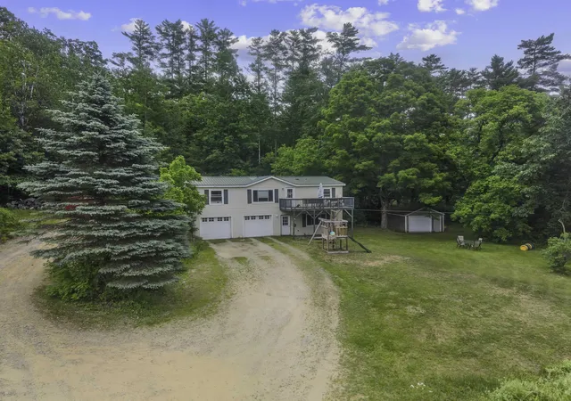 Homes for sale in Belmont, NH | 45 Concord St, Belmont, NH 03220 | MLS# 5096056