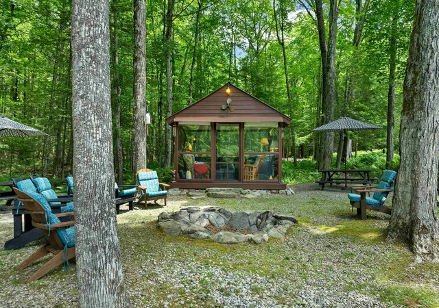 3rd image of 539 N Main St, Wolfeboro, NH 03894 | MLS# 5096057