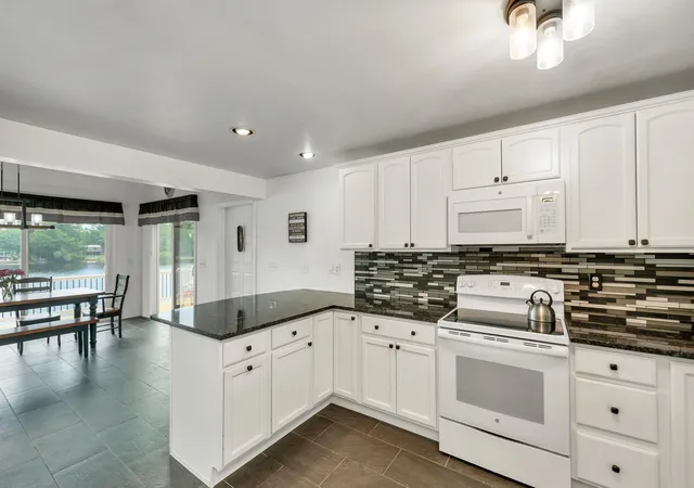 3rd image of 95 Georgetown Dr, Center Barnstead, NH 03225 | MLS# 5096066