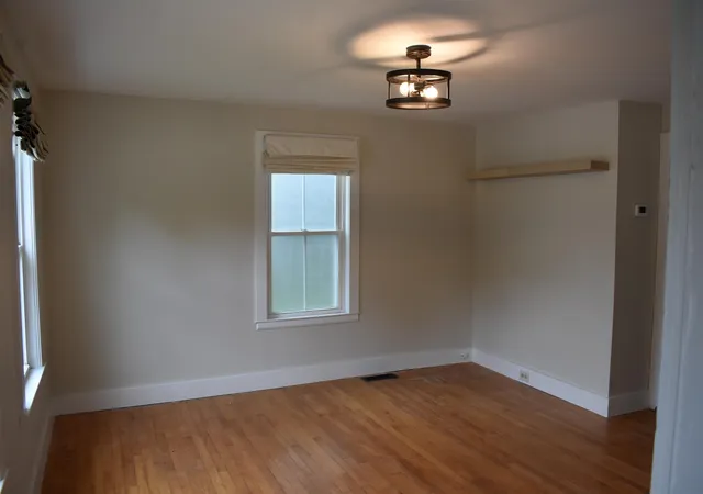 4th image of 30-32 Main St, Bennington, NH 03442 | MLS# 5096068