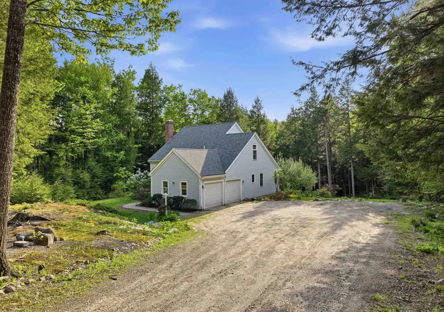 Homes for sale in Hebron, NH | 25 James Ln, Hebron, NH 03241 | MLS# 5096069