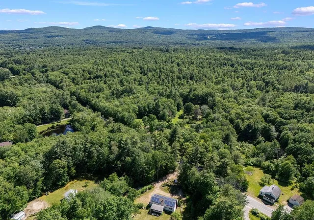 27th image of 8 Cottage Ct, Farmington, NH 03835 | MLS# 5096076