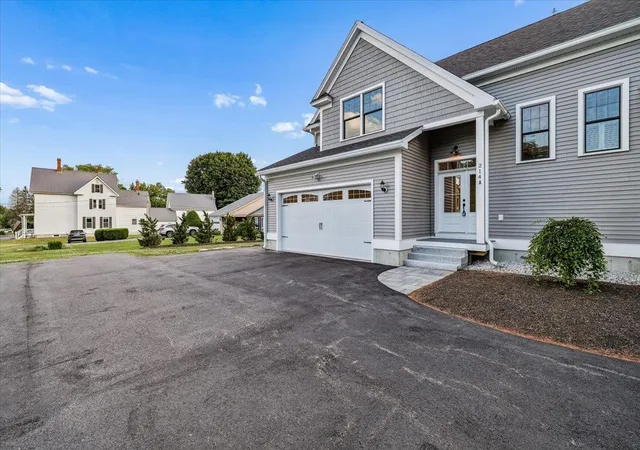 Homes for sale in Pembroke, NH | 214 Pembroke St #A, Pembroke, NH 03275 | MLS# 5096079