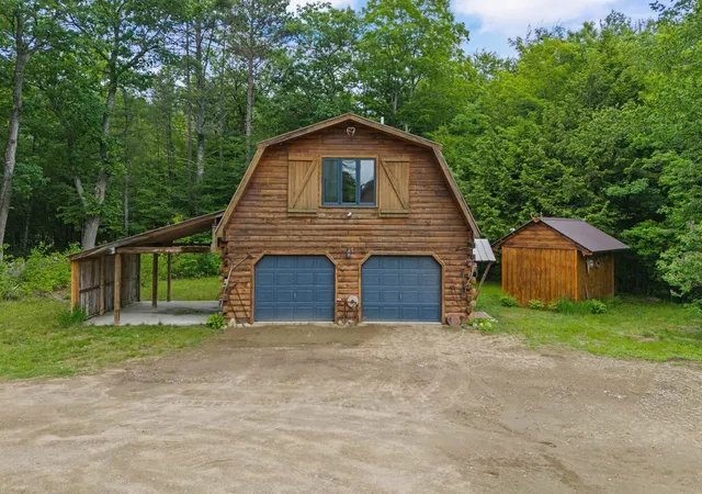 Homes for sale in Holderness, NH | 388 Perch Pond Rd, Holderness, NH 03245 | MLS# 5096081