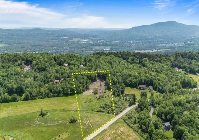 4th image of 251 White Birch Rd, Morrisville, VT 05661 | MLS# 5096085
