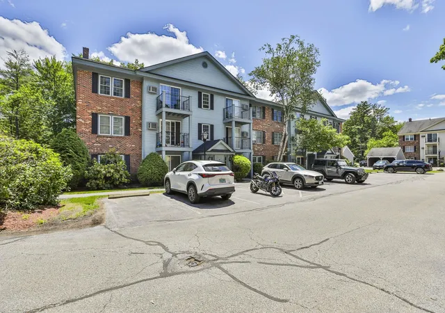 Condo for sale at 9 Northbrook Dr #904, Manchester, NH 03102 | MLS# 5096098