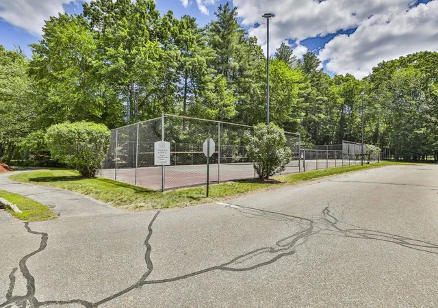 Homes for sale in Manchester, NH | 9 Northbrook Dr #904, Manchester, NH 03102 | MLS# 5096098