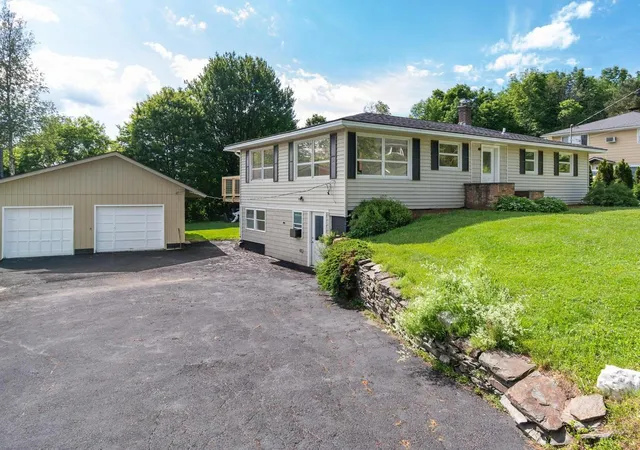 Homes for sale in Barre, VT | 26 Jacques St, Barre, VT 05641 | MLS# 5096102