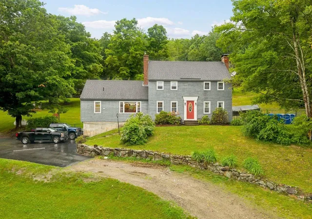 Homes for sale in Bristol, NH | 39 Briar Hill Rd, Bristol, NH 03222 | MLS# 5096105
