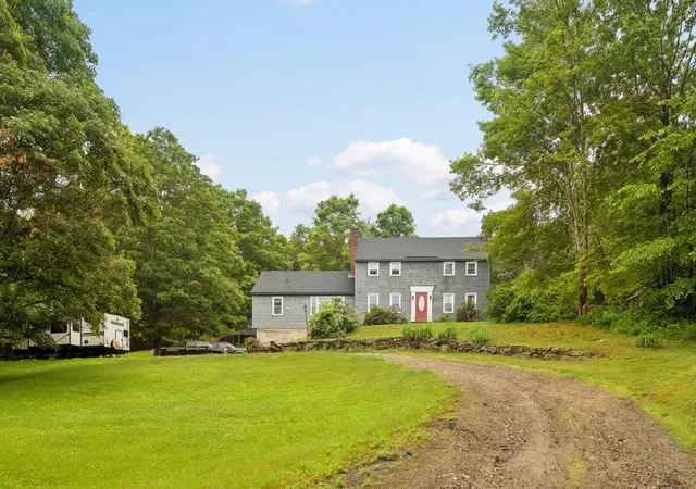 Homes for sale in Bristol, NH | 39 Briar Hill Rd, Bristol, NH 03222 | MLS# 5096105