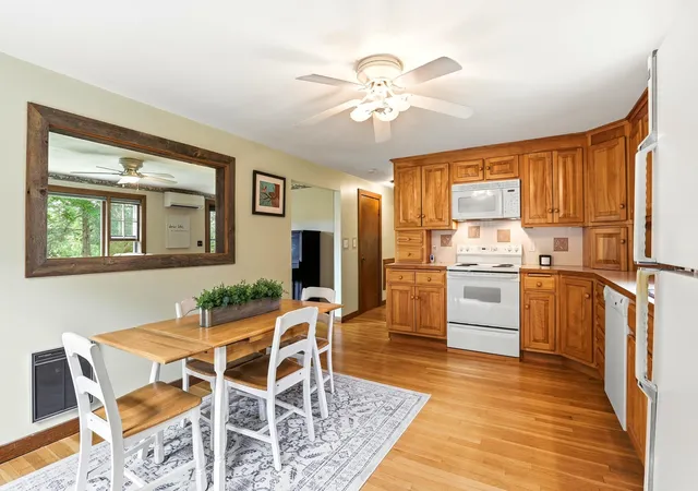 Photo 3 of Single family home for sale at 66 Green St, Northwood, NH 03261 | MLS# 5096109 | Listing updated on 2026-07-02