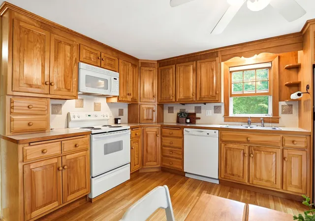 Photo 3 of Single family home for sale at 66 Green St, Northwood, NH 03261 | MLS# 5096109 | Listing updated on 2026-07-02