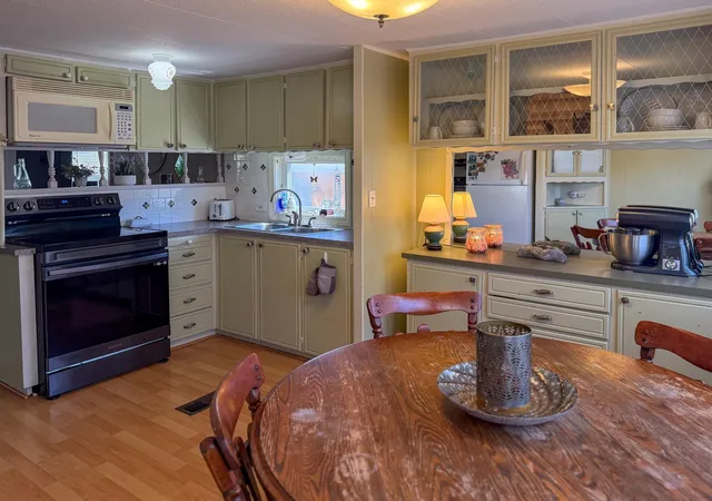 1st image of 862 Mayhew Turnpike #1, Bristol, NH 03222 | MLS# 5096114