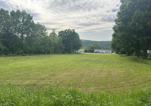 Homes for sale in Haverhill, NH | 6 Dartsmouth College Hwy, Haverhill, NH 03765 | MLS# 5096126