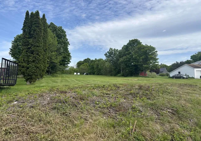 Homes for sale in Haverhill, NH | 6 Dartsmouth College Hwy, Haverhill, NH 03765 | MLS# 5096126