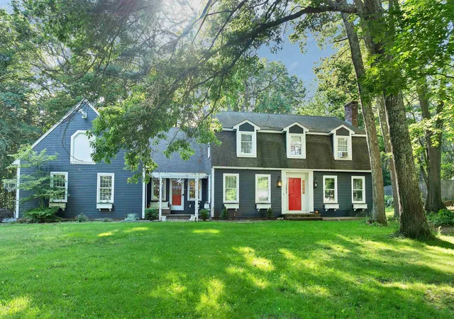 1st image of 9 Meadowview Dr, Plaistow, NH 03865 | MLS# 5096140