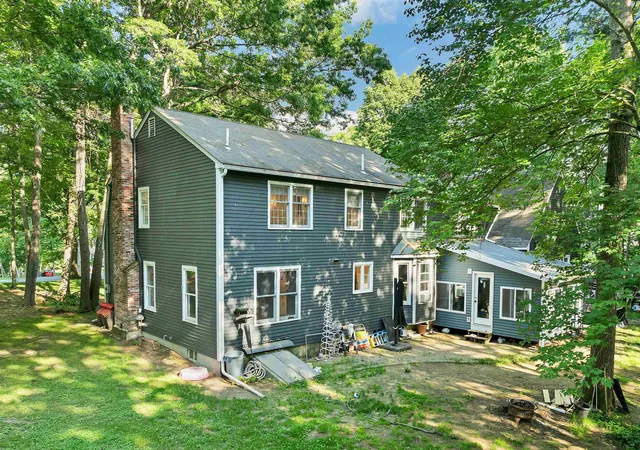 5th image of 9 Meadowview Dr, Plaistow, NH 03865 | MLS# 5096140