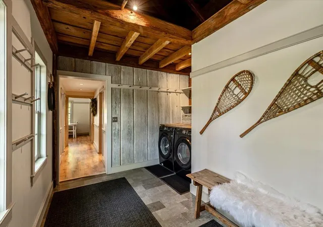 Photo 4 of Single family home for sale at 4780 Mountain Rd, Stowe, VT 05672 | MLS# 5096169 | Listing updated on 2026-09-15
