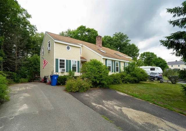 Homes for sale in Londonderry, NH | 1 A Karen Ln #A, Londonderry, NH 03053 | MLS# 5096210
