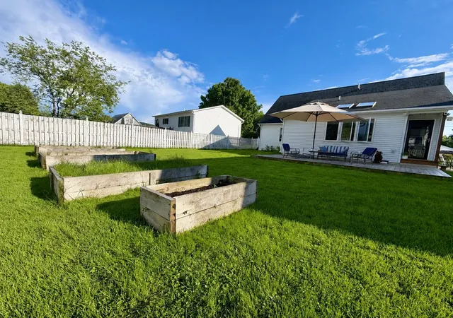 Photo 3 of Single family home for sale at 23 Guyette Cir, Saint Albans, VT 05478 | MLS# 5096225 | Listing updated on 2026-09-17