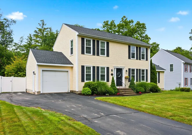 2nd image of 69 Mallard Point Rd, Merrimack, NH 03054 | MLS# 5096227