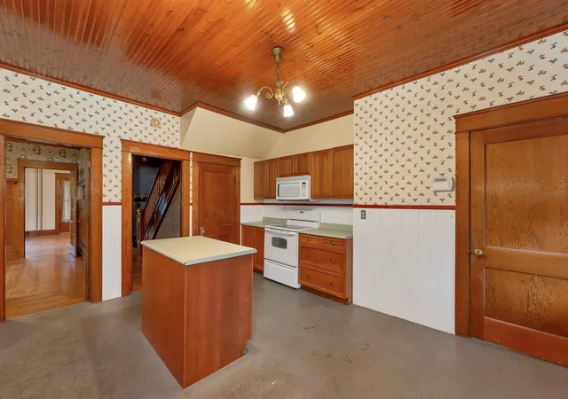 5th image of 59 High St, Berlin, NH 03570 | MLS# 5096231